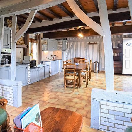 2 Bedroom Lovely Home In Marques Экстерьер фото