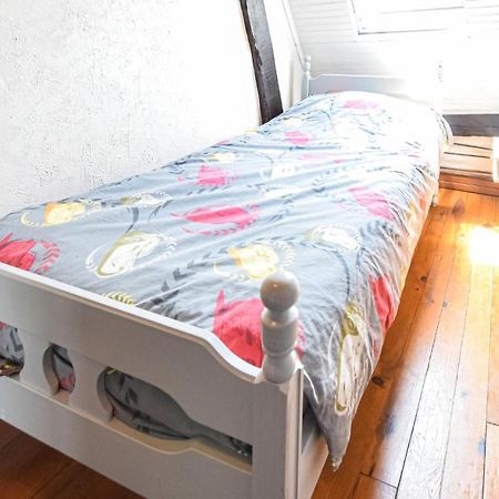 2 Bedroom Lovely Home In Marques Экстерьер фото